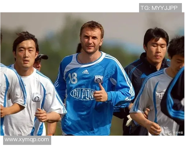 足球明星的多重身份与独特称号揭秘你不知道的背后故事